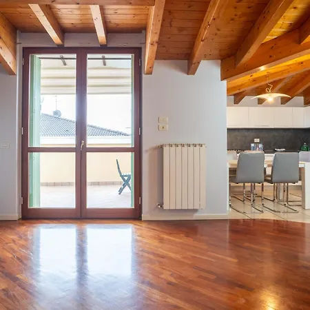 Apartamento Terrazza Incanto, Con Terrazza E Garage *