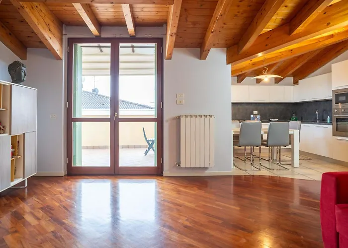 Apartamento Terrazza Incanto, Con Terrazza E Garage *